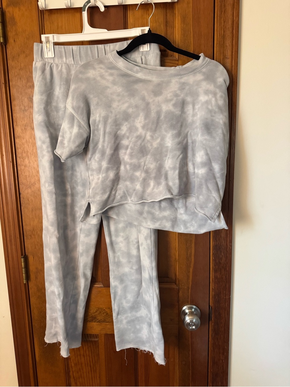 aerie Light Gray Tie-Dye Lounge Set